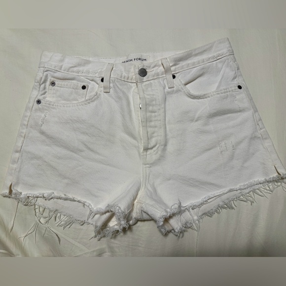 Denim Forum Pants - Denim Forum Aritzia White Denim Yoko High Rise Jean Short Size 28